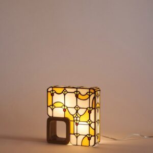 Stylish Stained Glass Table Lamp